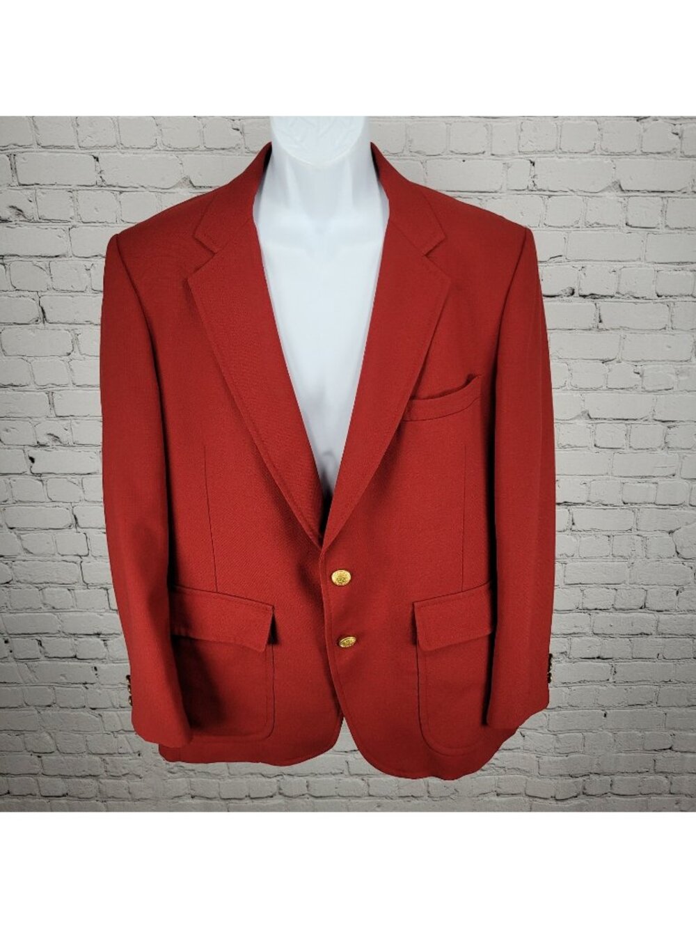 VTG Hardwick Clothes Red 2 Gold Button Vented Notch Blazer Sport Coat Size 44